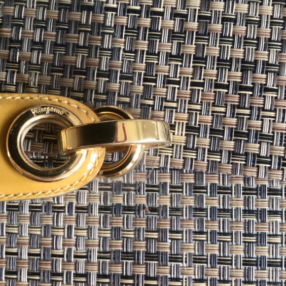 Women’s Ferragamo belt main image 2